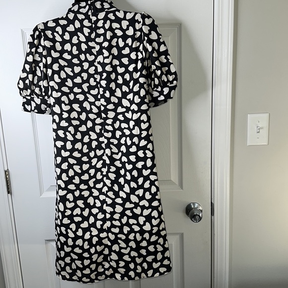 NWT - 💕 ARE COVERING You! New summer 👗 perfect for you 👛 💰 get NOW 🔥 🔥 - Picture 8 of 10